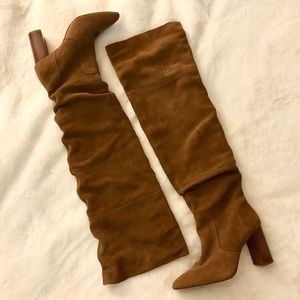 Knee high brown suede slouchy boots 8